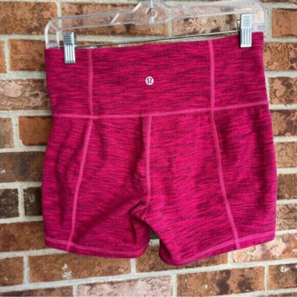 Lululemon  * Groove Short  (Roll Down Regular) - Diamond Jacquard Berry Rumble - Picture 3 of 12